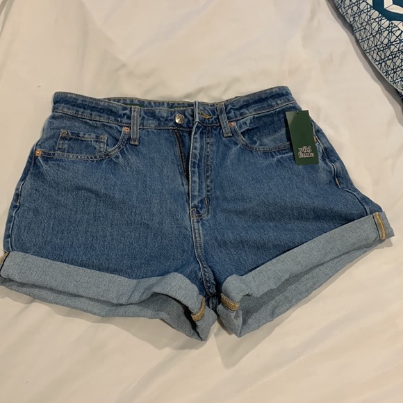 Shorts from Target. NWT. Never worn. Size 10 - Picture 2 of 6